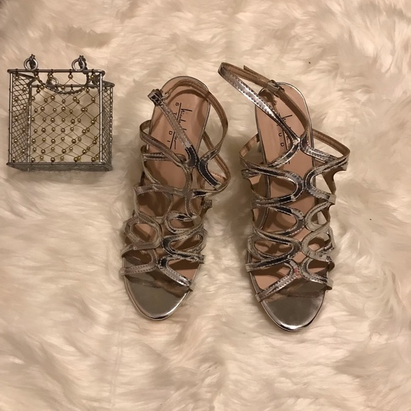 NICOLE MILLER  Silver strappy pattern heel - Picture 2 of 8